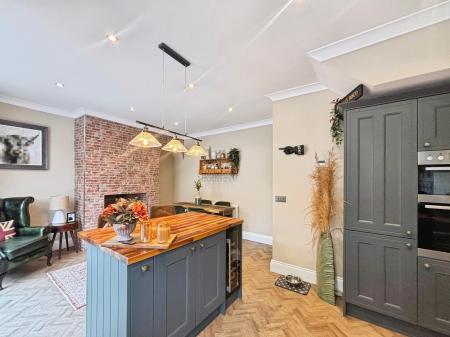 3 bedroom Semi-detached house for sale in Tantobie Road, Denton Burn, Newcastle upon Tyne, NE15