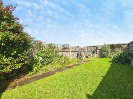 2 bedroom Flat for sale in Brookland Terrace, North Shields, North Shields, NE29