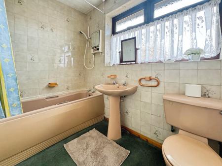4 bedroom Semi-detached house for sale in Redesdale Road, North Shields, North Shields, NE29
