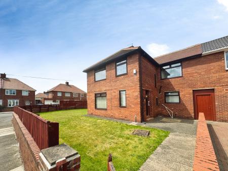 4 bedroom Semi-detached house for sale in Redesdale Road, North Shields, North Shields, NE29