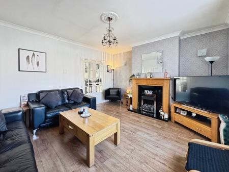 2 bedroom Terraced House for sale in The Quadrant, North Shields, North Shields, NE29