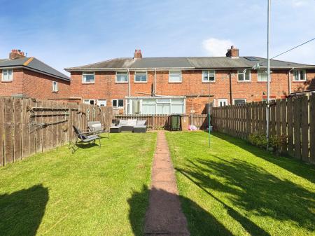 2 bedroom Terraced House for sale in The Quadrant, North Shields, North Shields, NE29