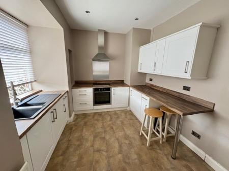 2 bedroom Semi-detached house to let in Hayleazes Road, Denton Burn, Newcastle upon Tyne, NE15