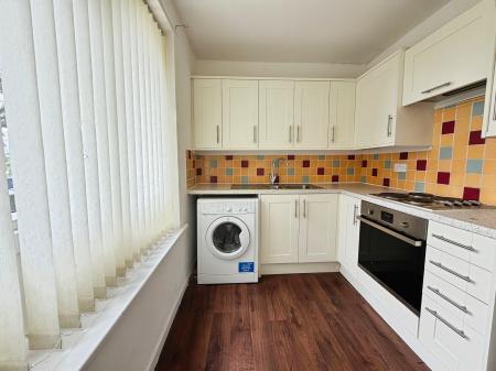 1 bedroom Flat for sale in St Keverne Square, Newcastle upon Tyne, NE5