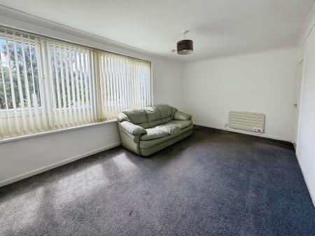 1 bedroom Flat for sale in St Keverne Square, Newcastle upon Tyne, NE5
