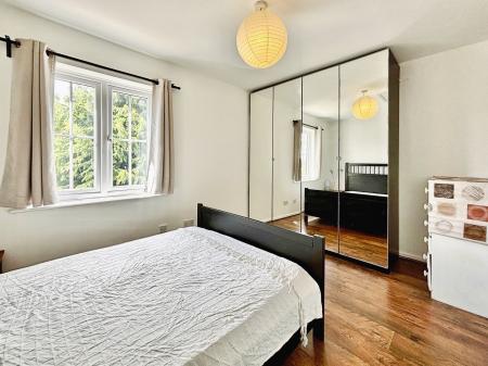 1 bedroom Flat for sale in Rowes Mews, St Peters Basin, Newcastle upon Tyne, NE6