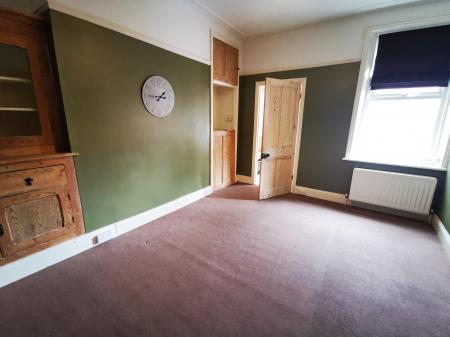 3 bedroom Flat to let in Washington Terrace, North Shields, NE30
