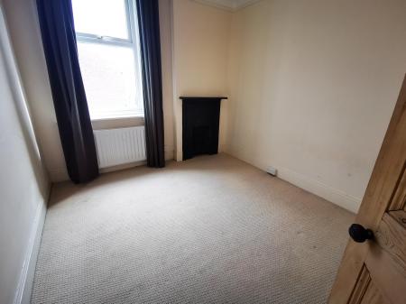 3 bedroom Flat to let in Washington Terrace, North Shields, NE30