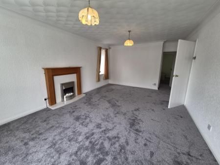 3 bedroom Bungalow to let in Moss Close, Newcastle upon Tyne, NE15