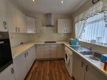 3 bedroom Bungalow to let in Moss Close, Newcastle upon Tyne, NE15