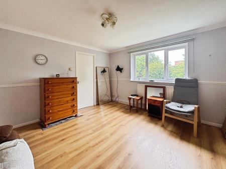 2 bedroom Flat for sale in Kenton Road, North Shields, North Shields, NE29