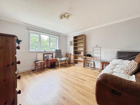 2 bedroom Flat for sale in Kenton Road, North Shields, North Shields, NE29