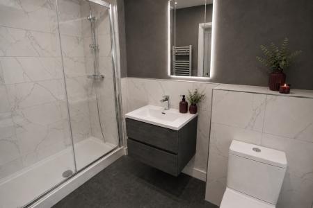2 bedroom Flat for sale in Towers Avenue, Jesmond, Newcastle upon Tyne, NE2