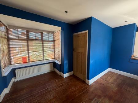 3 bedroom Flat to let in Maureen Terrace, Seaham, SR7