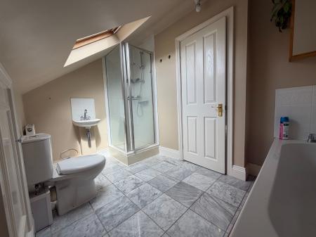 2 bedroom Apartment to let in Mowbray Close, Ashbrooke, Sunderland, SR2