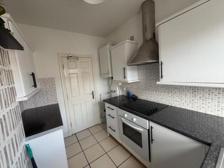 2 bedroom Apartment to let in Mowbray Close, Ashbrooke, Sunderland, SR2