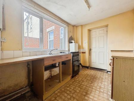 2 bedroom Flat for sale in Bamborough Terrace, North Shields, North Shields, NE30