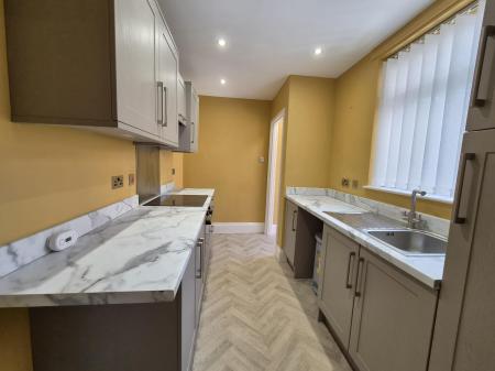 2 bedroom Flat to let in Garden Terrace, Earsdon, Whitley Bay, NE25