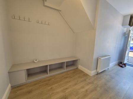 2 bedroom Flat to let in Garden Terrace, Earsdon, Whitley Bay, NE25