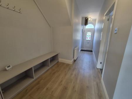 2 bedroom Flat to let in Garden Terrace, Earsdon, Whitley Bay, NE25