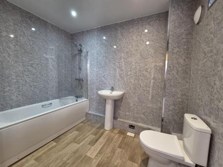 2 bedroom Flat to let in Garden Terrace, Earsdon, Whitley Bay, NE25