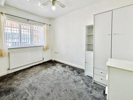 4 bedroom Detached house for sale in Vicars Lane, Newcastle upon Tyne, NE7