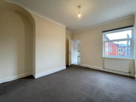 2 bedroom Flat to let in Richmond Road, South Shields, NE34