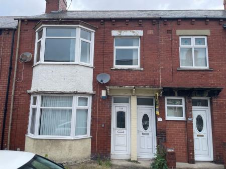 2 bedroom Flat to let in Richmond Road, South Shields, NE34