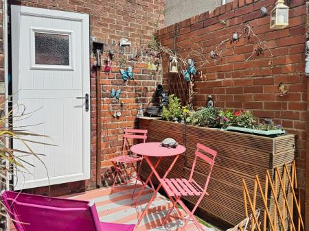 4 bedroom Maisonette for sale in Brannen Street, North Shields, North Shields, NE29
