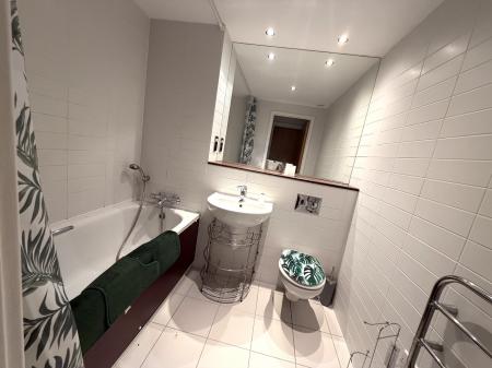 2 bedroom Apartment to let in Echo Building, West Wear Street, Sunderland, SR1