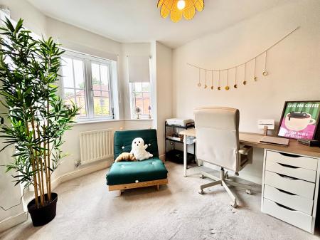 3 bedroom Town house for sale in Queensbury Gate, Longbenton, Newcastle upon Tyne, NE12