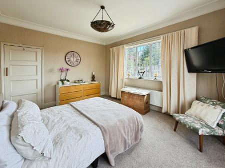 3 bedroom Semi-detached bungalow for sale in West Road, Denton Burn, Newcastle upon Tyne, NE15