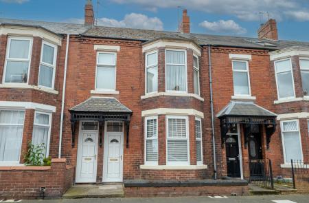 1 bedroom Ground floor flat to let in St Vincent Street, South Shields, NE33