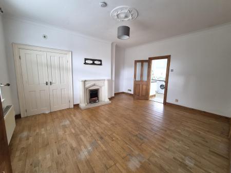 3 bedroom Flat to let in Rogerson Terrace, Westerhope, Newcastle upon Tyne, NE5