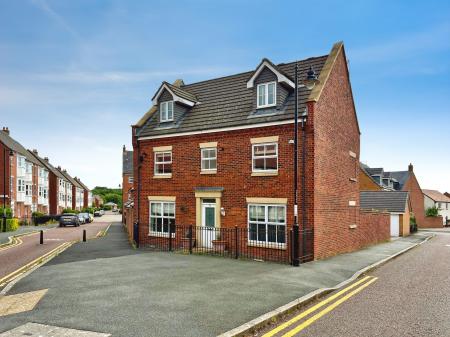 5 bedroom Detached house for sale in Netherwitton Way, Gosforth, Newcastle upon Tyne, NE3