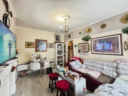 2 bedroom Flat for sale in Brancepeth Avenue, Elswick, Newcastle upon Tyne, NE4