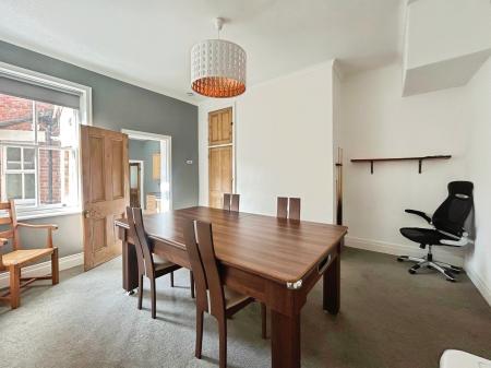2 bedroom Flat for sale in Shortridge Terrace, Jesmond, Newcastle upon Tyne, NE2
