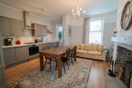 2 bedroom Terraced House for sale in West Road, Stanley, Durham, DH9
