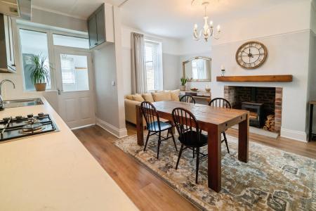 2 bedroom Terraced House for sale in West Road, Stanley, Durham, DH9