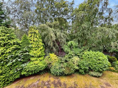 2 bedroom Flat for sale in Norwood Court Thornhill Road, Benton, Newcastle upon Tyne, NE12