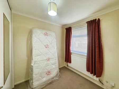2 bedroom Semi-detached bungalow for sale in Fairfield, Longbenton, Newcastle upon Tyne, NE12