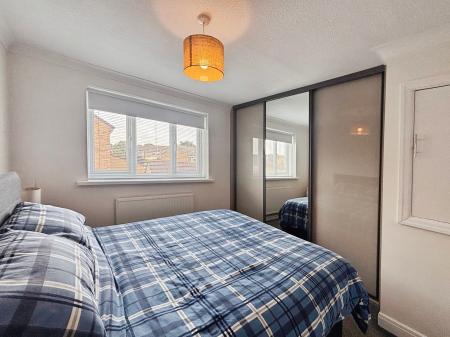 2 bedroom Semi-detached house for sale in Seaton Close, Wardley, Gateshead, NE10