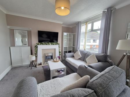 2 bedroom Flat to let in Thorncliffe Place, North Shields, NE29