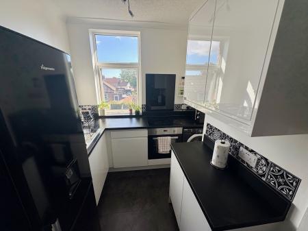 2 bedroom Flat to let in Thorncliffe Place, North Shields, NE29