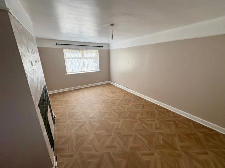 3 bedroom Semi-detached house to let in Englefeld, Gateshead, NE10