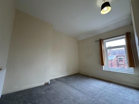 2 bedroom Flat to let in School Terrace, Stanley, DH9