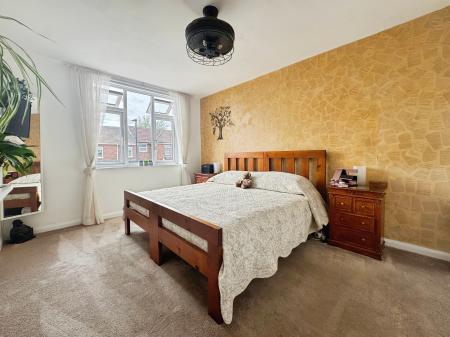 4 bedroom Semi-detached house for sale in Deepdale Road, Cullercoats, NE30