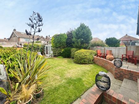 4 bedroom Semi-detached house for sale in Deepdale Road, Cullercoats, NE30