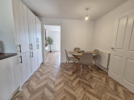 2 bedroom Semi-detached house to let in Armstrong Road, Newcastle upon Tyne, NE15