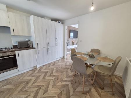 2 bedroom Semi-detached house to let in Armstrong Road, Newcastle upon Tyne, NE15